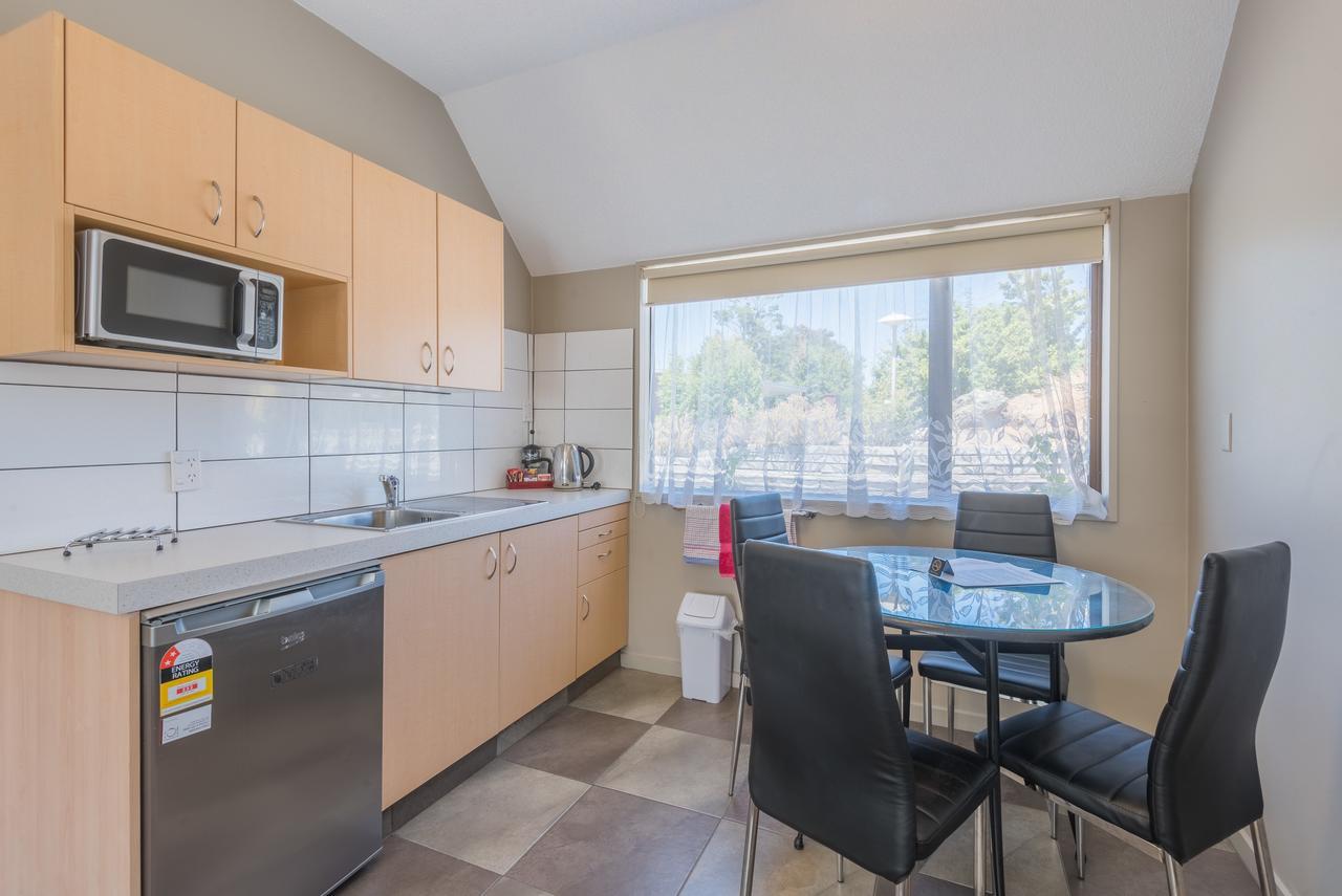 Manuka Crescent Motel Ванака Екстер'єр фото
