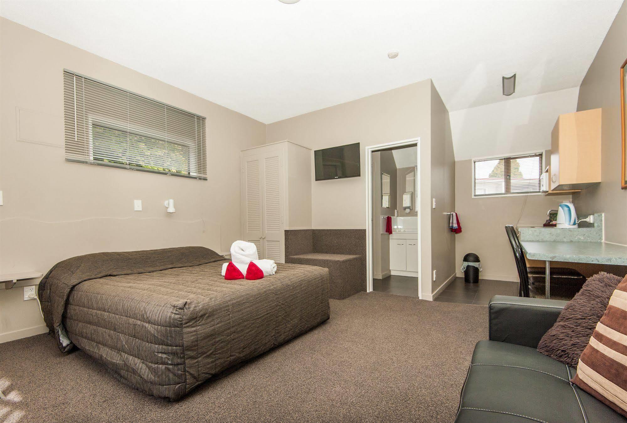 Manuka Crescent Motel Ванака Екстер'єр фото